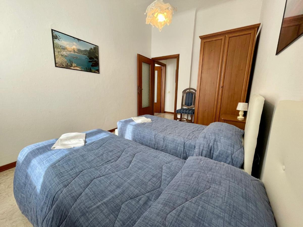 Levanto Rentals * Levanto